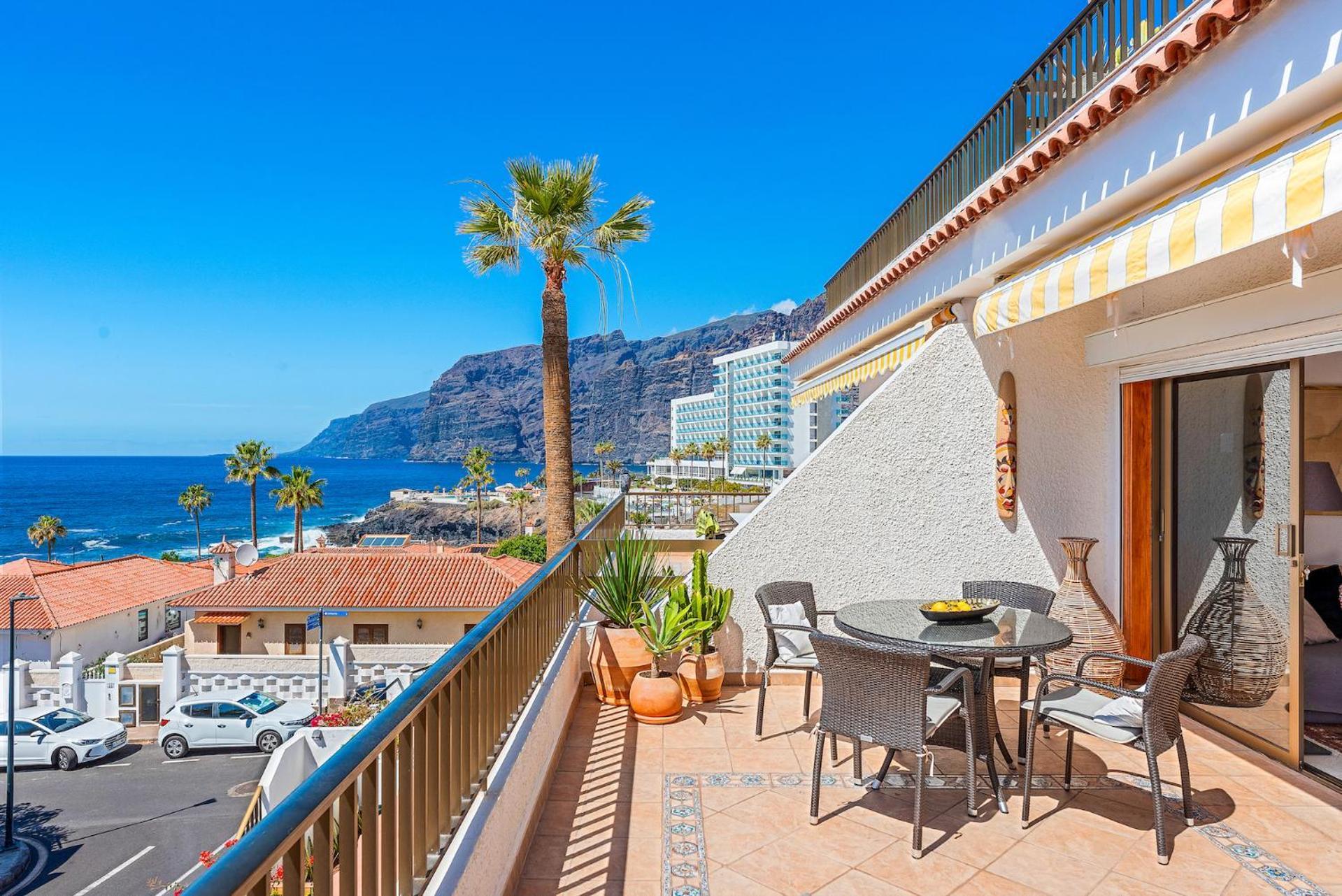 Home With Stunning View By Dream Homes Tenerife Puerto de Santiago  Buitenkant foto